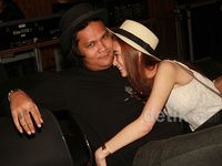 Virgoun 'Last Child' Mesra-mesraan dengan Inara 'Bexxa'