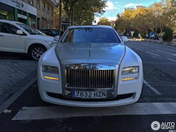 Ini Mobil Mewah Cristiano Ronaldo Ini Mobil Mewah Cristiano Ronaldo