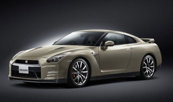 Nissan GT-R Edisi Ultah Yang Ke-45