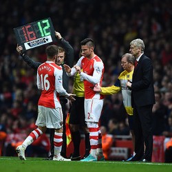 Ramsey Bela Wenger dari Kritik