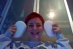 Rosie Skinner, Remaja dari Inggris yang Gemar Makan Spons