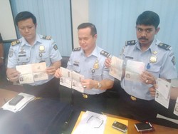 5 WN Turki Dibekuk saat Asyik Foto Prewedding di Bali