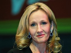 Nama Robert Galbraith Masuk Daftar Penghargaan Sastra