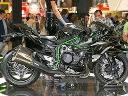 Si Monster Kawasaki Tidak Dijual di Showroom