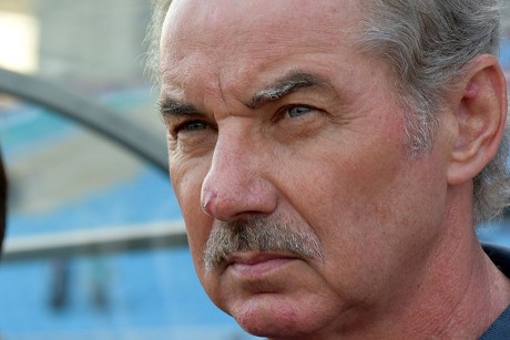 Riedl Tak Ingin Pulang dengan Tangan Kosong