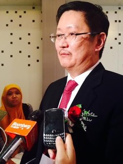 Laba Bank Permata Turun 6% Jadi Rp 1,2 Triliun, Ini Penjelasan Bosnya