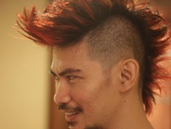 Donny Alamsyah Berambut Mohawk, Prisia Nasution Bergaya Gimbal