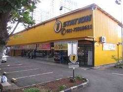 1 Station Ubah Kesan Bengkel yang Jorok dan Kotor