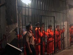 Gedung Tua Disulap Jadi Penjara untuk Comic 8: Casino Kings