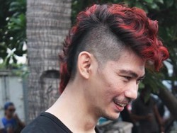 Donny Alamsyah Bertarung dengan Sipir demi The King