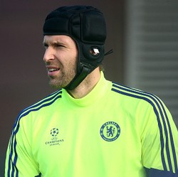 Bantah Dekati Cech, Wenger Tegaskan Arsenal Sudah Punya Kiper-kiper Oke