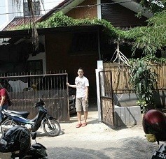 Anak Pollycarpus Tak Tahu Ayahnya Bebas Hari ini