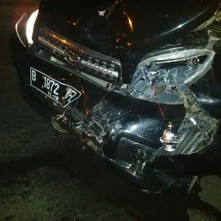 Terios Tabrak Innova di Pondok Indah, Pengemudi Diduga Mabuk