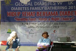 Dokter-dokter FKUI Blusukan Beri Penyuluhan Diabetes di Jakarta Timur