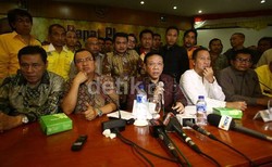 Agung Laksono Tak Tutup Peluang Islah dengan Ical