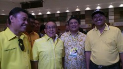 Ical: Islah Tidak Hentikan Munas Golkar di Bali