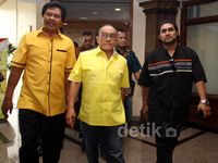 Ical Tinjau Lokasi Munas Golkar