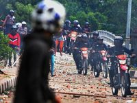 Polisi Bubarkan Tawuran di Manggarai