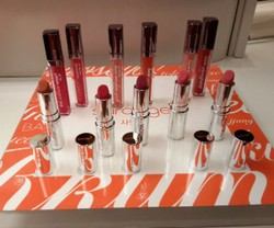 Belajar Bahasa Korea dengan Lipstik dari Sarange