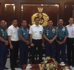 TNI AL-Telkom Kawal Telekomunikasi 11 Pulau Terluar