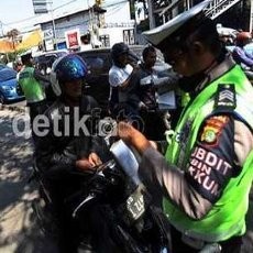 4 Hari Operasi Zebra di Surabaya, 3.392 Kendaraan Ditilang