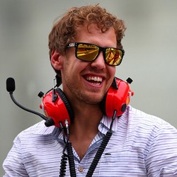 Vettel Pertama Kalinya Jajal Mobil Ferrari