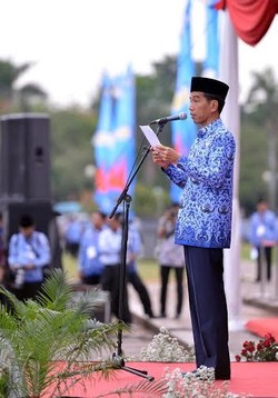 Jokowi akan Potong Anggaran Birokrasi yang Terindikasi Boros