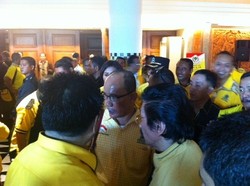 Zainal Bintang: Harusnya Agung Datang Munas, Bertanding dengan Ical