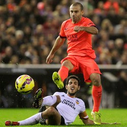 Menciptakan Kemelut di Depan Gawang El Che dengan 8 Pemain