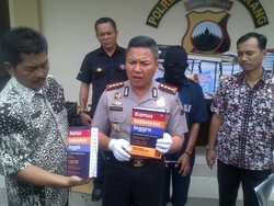 Cetak Buku Bajakan, Sarjana Komputer Romy Terancam 5 Tahun Bui