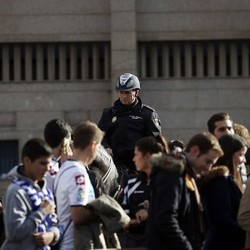 Seorang Suporter Deportivo Tewas dalam Bentrokan dengan Fans Atletico