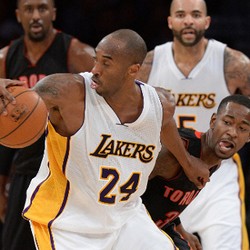 Kobe Ukir Rekor Sekaligus Bantu Lakers Akhiri Rentetan Kekalahan