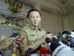 Patung Wajah Ahok Dibakar FPI, Ahok: Makin Dibakar Makin Hoki, Biarin Saja!