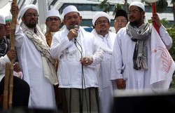 3 Janji Gubernur Tandingan FPI Saingi Ahok: dari Blusukan hingga Hak Angket