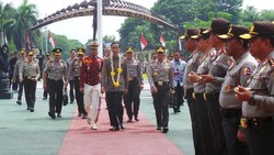 Tiba di Akpol Semarang, Jokowi Nyalakan Obor Dian Tribrata
