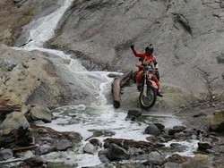 Hah!, ke Gunung Naik Motor Roda Tiga?