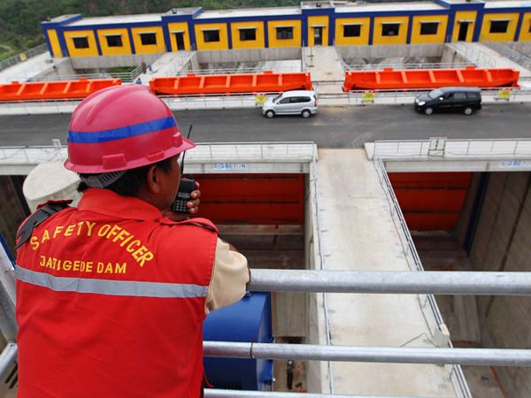 PLN Akan Bangun PLTA Jatigede