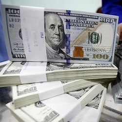 Butuh Dolar Buat Anak yang Sekolah di Boston, Pria Ini Mengeluh Rupiah Loyo