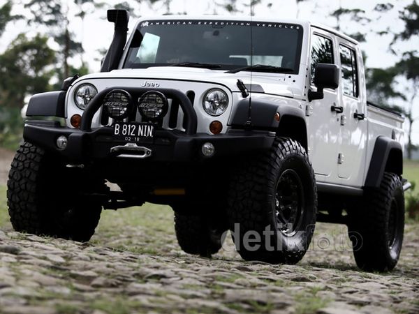 Jeep Wrangler Brute Double Cab