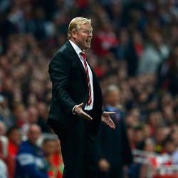 Koeman: Lawan Wenger Selalu Jadi Duel Menarik