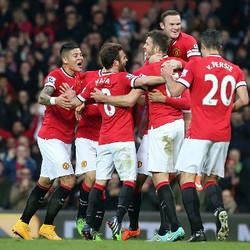 Carrick: Keangkeran Old Trafford Pelan-pelan Akan Kembali