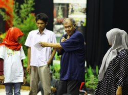 Main Teater Jauhkan Remaja dari Tawuran