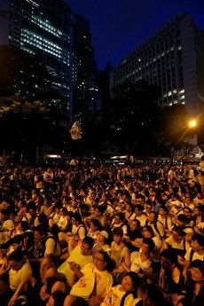 Tolak Seruan Mundur, Ratusan Demonstran Hong Kong Bertekad Terus Berdemo