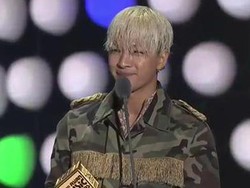 Sabet Piala Kedua di MAMA 2014, Taeyang Dianugerahi Best Male Artist Award