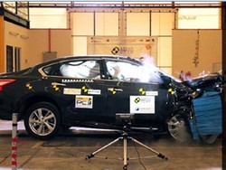 Ini Dia Mobil Paling Aman di ASEAN