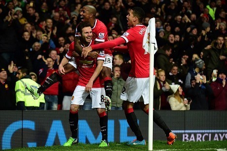 Kesabaran Pertahanan Stoke City Gagal Membendung Manchester United