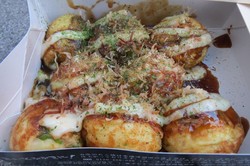 Oishii! Lembut Lezat Takoyaki Asli Osaka