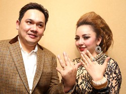 Siapkan Rumah Masa Depan, Regina Tak Kumpul Kebo dengan Farhat Abbas