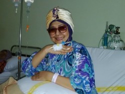 Jalani Kemoterapi Kedua, Ria Irawan Tetap Ceria