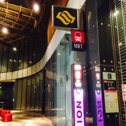 Kapan Ya Jakarta Bisa Seperti Singapura?